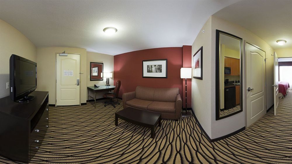 Holiday Inn Hotel & Suites Lima By Ihg מראה חיצוני תמונה